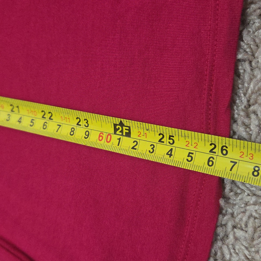 ROCK & REPUBLIC pink open shoulder medium top with flow sleeves - Picture 9 of 9